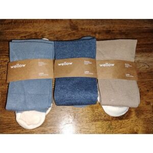NEW Wellow Premium Compression Socks Large (LOT OF 3)